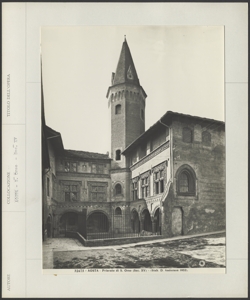Aosta - Chiesa di S. Orso - particolare del chiostro