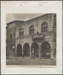 Como - Palazzo del Broletto - Facciata