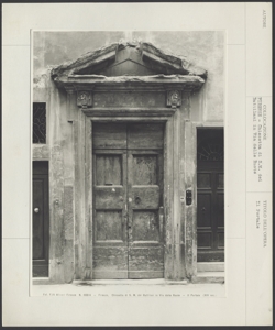 Firenze - Chiesa di Santa Maria dei Battilani - Portale