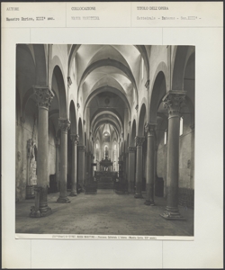 Massa Marittima - Cattedrale di San Cerbone - Navata centrale e zona absidale