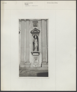 Milano - Certosa di Garignano - Statua