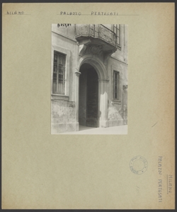 Milano - palazzo Pertusati - Portone