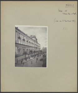 Napoli - Museo Nazionale - Facciata