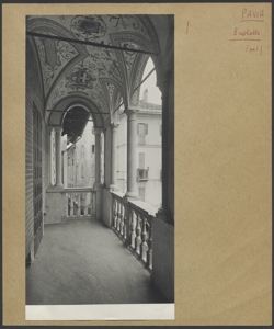 Pavia - Palazzo Broletto - Balcone