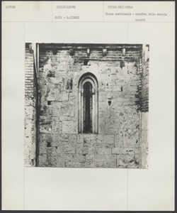 Pavia - Basilica di San Michele Maggiore - Fianco meridionale - Monofora