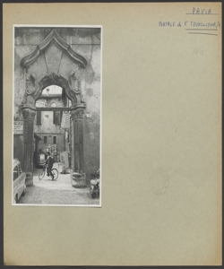 Pavia - Via Teodolinda 34 - Portale