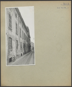 Pavia - Via Volta 11