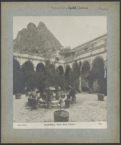 Taormina - Ospedale S. Domenico - Chiostro