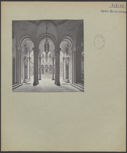 Torino - Palazzo Saluzzo - Paesana - Cortile