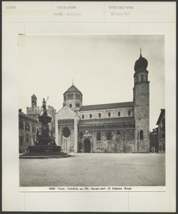 Trento - Cattedrale - Esterno - Fianco - Campanile - Piazza - Fontana