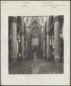 Venezia - S. Maria de' Frari - Interno - Navata - Presbiterio