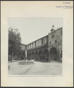 Vicenza - S. Bartolomeo - Chiostro