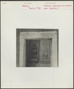 Treviso - Monte di Pietà - Interno - Particolare - Porta - Iscrizione