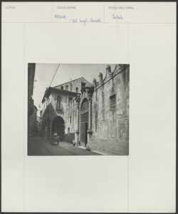 Padova - Palazzo Longhi Rosselli - Mura - Portale