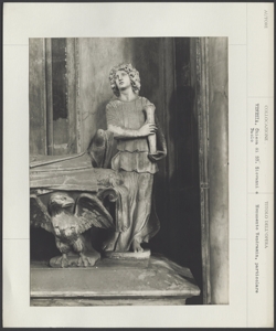 Venezia - Chiesa dei SS. Giovanni e Paolo - Monumento Vendramin - Particolare - Tedoforo