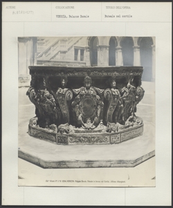 Venezia - Palazzo Ducale - Cortile - Puteale