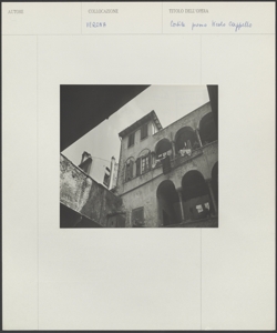 Verona - Cortile presso Vicolo Cappello