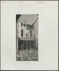 Venezia - Accademia - Cortile - Edificio Architettonico