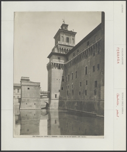 Ferrara - Castello - Particolare - Edificio Archiitettonico