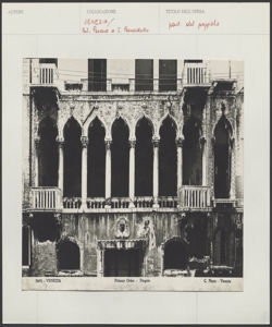 Venezia - San Benedetto - Palazzo Pesaro - Poggiolo - Edificio Architettonico
