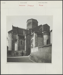 Piacenza - Duomo -Absidi - Edificio Architettonico