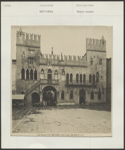 Capo d'Istria - Palazzo Comuna - Edificio Architettonico