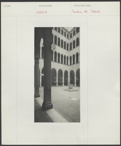 Venezia - Fondaco dei Tedeschi - Cortile - Esterno - Edificio Architettonico