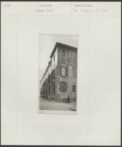 Reggio Emilia - Palazzo Magnanini già Zoboli - Esterno - Edificio Architettonico