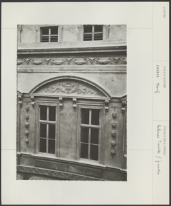 Casale Monferrato - Palazzo Treville - Finestre - Esterno