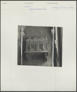 Vicenza - Monte di Pietà - Loggia - Sarcofago di Simone Sango