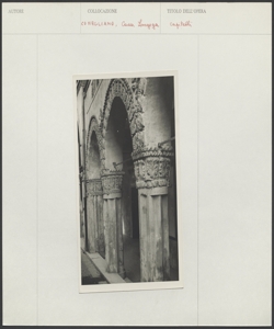 Conegliano - Casa Longega - Capitelli - Esterno