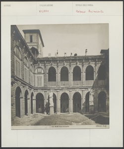 Milano - Palazzo Arcivescovile - Cortile
