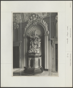 Pavia - Collegio Ghisleri - Pio V - Statua