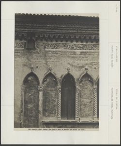 Padova - Casa Casale - Particolare della facciata