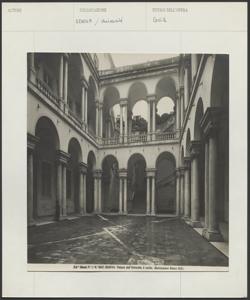 Genova - Università - Cortile