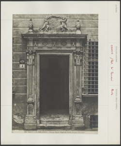 Genova - Palazzo De' Ferrari - Portale