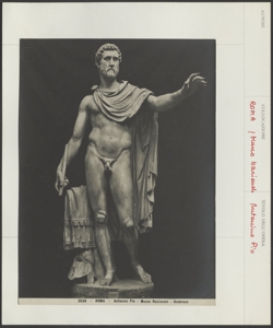 Roma - Museo Nazionale - Antonino Pio - Statua