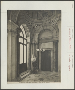 Venezia - Palazzo Reale - Scala - Ripiano