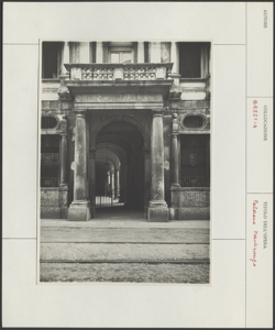 Brescia - Palazzo Martinengo - Ingresso