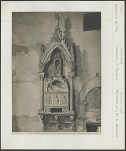 Sarzana - S. Francesco - Monumento al figlio di Castruccio Castracani - Giovanni Balduccio da Pisa