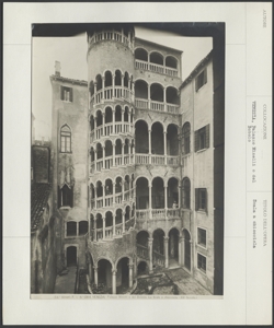 Venezia - Palazzo Contarini del Bovolo - Scala Contarini