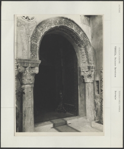 Venezia - Palazzo Barzizza - Portale