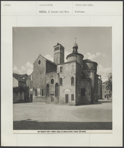 Venezia - S. Giacomo dall'Orio - Facciata