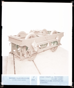 SUP-20580-0002353 interni Vado Ligure, materiale per ferrovie Calabro-Lucane