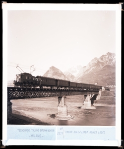 SUP-20580-0002371 locomotore