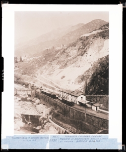 SUP-20580-0002532 treno in esercizio sulla linea di prova Biella-Barra