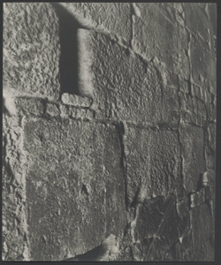 Spoleto - campanile del Duomo - muro della scala